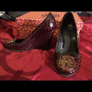 Tory Burch SOPHIE wedge brown snakeskin 6.5m
